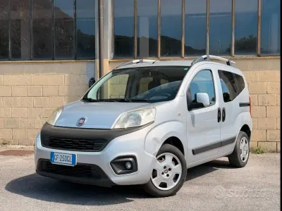 Usata Fiat Qubo Active 80 CV (58 kW) 2017 Grigio Monovolume