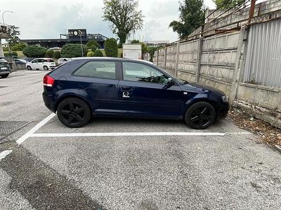 Usata Audi A3 110 CV (80 kW) 2005 Blu Utilitaria