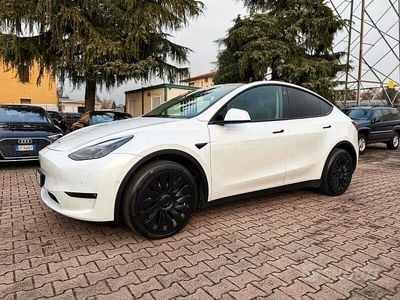 Usata Tesla Model Y Long Range AWD 378 kW (514 CV) 2022 Bianco SUV