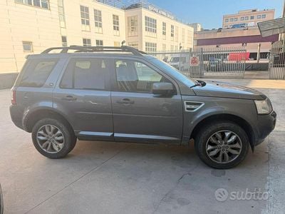 Usata Land Rover Freelander 2 150 CV (110 kW) 2011 Grigio SUV