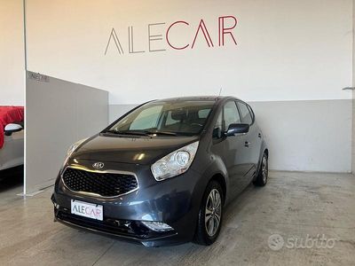 Usata Kia Venga 90 CV (66 kW) 2018 Grigio Utilitaria