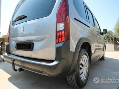 Usata Peugeot Rifter 102 CV (75 kW) 2019 Grigio Monovolume