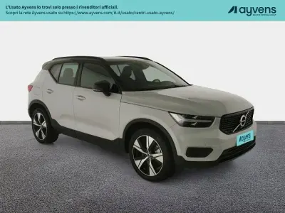 Usata Volvo XC40 R-Design 129 CV (94 kW) 2022 Argento metallizzato SUV