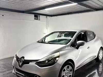 Usata Renault Clio IV 75 CV (55 kW) 2015 Grigio Berlina