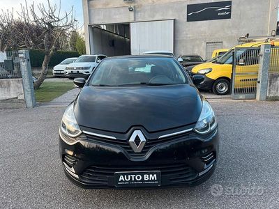 Usata Renault Clio IV Zen 75 CV (55 kW) 2019 Nero Berlina