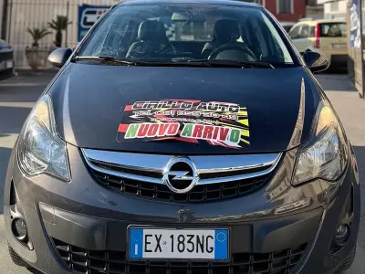 Usata Opel Corsa 85 CV (62 kW) 2015 Grigio Utilitaria