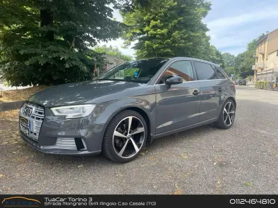 Usata Audi A3 S-Line 150 CV (110 kW) 2019 Grigio Berlina