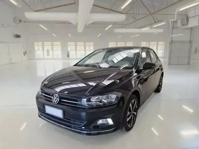 Usata VW Polo Highline 110 CV (80 kW) 2021 Nero Utilitaria