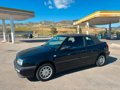 Usata VW Golf Cabriolet 101 CV (74 kW) 1996 Cabrio