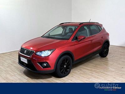Usata Seat Arona Style 95 CV (69 kW) 2018 Rosso SUV