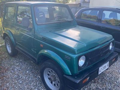 Suzuki Samurai