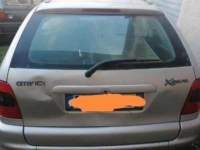 Usata Citroën Xsara 95 CV (69 kW) 1999 Grigio Station wagon