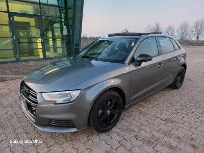 Usata Audi A3 116 CV (85 kW) 2018 Grigio Berlina