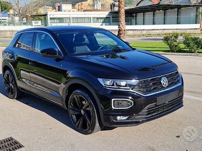 Usata VW T-Roc R-line 150 CV (110 kW) 2021 SUV