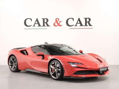 Usata Ferrari SF90 999 CV (734 kW) 2022 Rosso Coupé