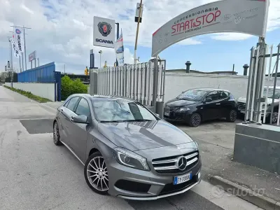 Begagnad Mercedes A180 Premium 109 HK (80 kW) 2015 Grå Sedan