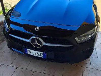 Usata Mercedes A180 Advanced 116 CV (85 kW) 2023 Nero Berlina