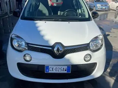 Usata Renault Twingo SE 69 CV (50 kW) 2018 Utilitaria