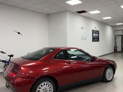 Usata Alfa Romeo GTV 1997 Rosso Coupé