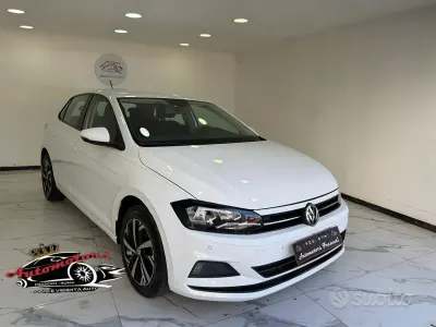 Usata VW Polo 65 CV (47 kW) 2017 Bianco Berlina