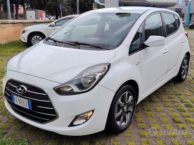 Usata Hyundai ix20 Comfort 90 CV (66 kW) 2016 Bianco Utilitaria
