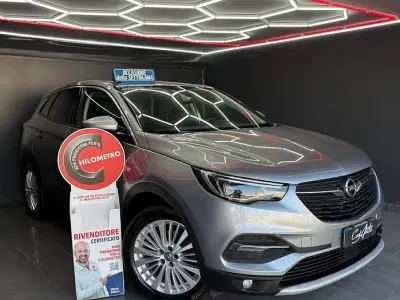 Usata Opel Grandland X Edition 120 CV (88 kW) 2018 Grigio SUV