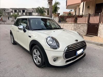 Usata Mini One D 95 CV (69 kW) 2016 Beige Utilitaria