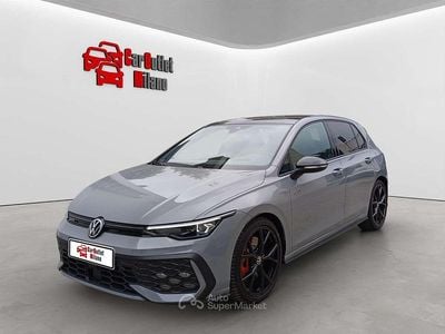 Usata VW Golf VIII GTI 265 CV (194 kW) 2025 Moonstone grey Berlina