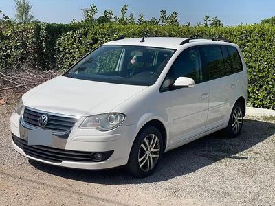 Usata VW Touran Highline 140 CV (102 kW) 2007 Bianco Monovolume