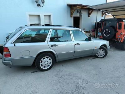 Begagnad Mercedes 200 136 HK (100 kW) 1995 Grå Kombi