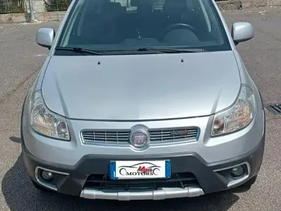 Usata Fiat Sedici Emotion 135 CV (99 kW) 2011 Grigio SUV