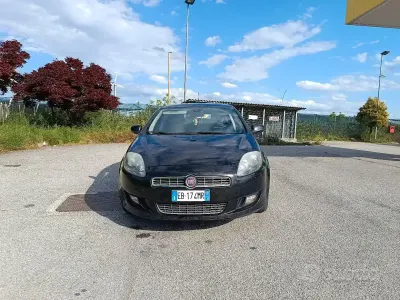 Usata Fiat Bravo 120 CV (88 kW) 2010 Utilitaria