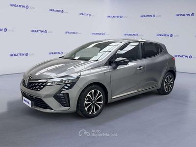 Begagnad Renault Clio V Techno 91 HK (66 kW) 2025 Grå Sedan