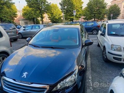 Gebraucht Peugeot 308 120 PS (88 kW) 2015 Blau Limousine