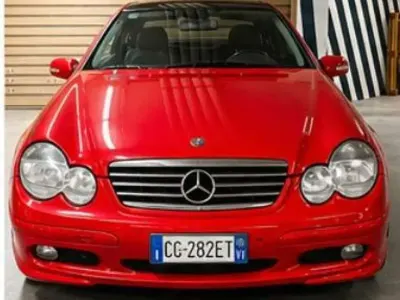 Gebraucht Mercedes C180 Classic 143 PS (105 kW) 2003 Rot Coupé