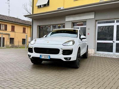 Usata Porsche Cayenne Sport 250 CV (183 kW) 2016 Bianco SUV