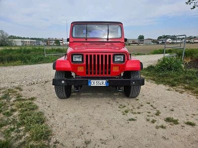 Usata Jeep Wrangler 121 CV (88 kW) 1991 Rosso SUV