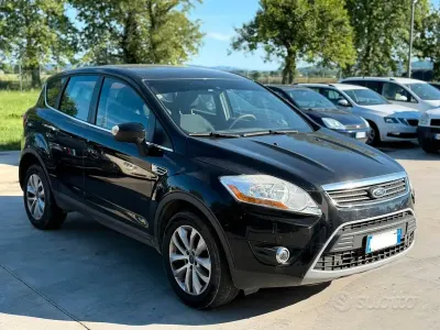 Usata Ford Kuga 163 CV (119 kW) 2012 Nero SUV