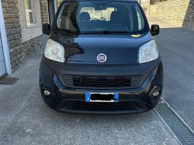 Usata Fiat Qubo Trekking 80 CV (58 kW) 2016 Nero Monovolume