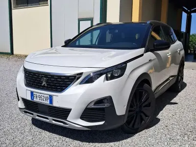 Usata Peugeot 3008 GT-line 131 CV (96 kW) 2018 Bianco SUV