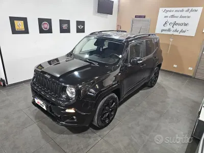 Usata Jeep Renegade Limited 140 CV (102 kW) 2015 Nero SUV