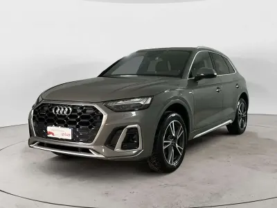 Usata Audi Q5 S-Line 204 CV (150 kW) 2024 Grigio SUV