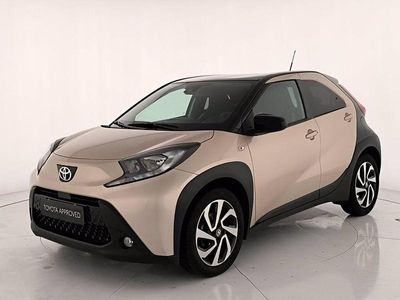 Ginger beige Usata 2024 Toyota Aygo X Trend SUV | 16.500 € (Buon prezzo)