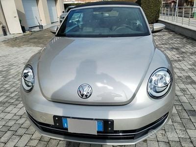Usata VW Beetle Cabriolet 2015 Marrone Cabrio