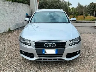 Usata Audi A4 143 CV (105 kW) 2011 Grigio Station wagon