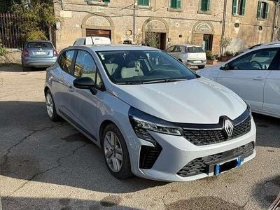 Usata Renault Clio V Evolution 101 CV (74 kW) 2023 Grigio Berlina