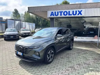 Usata Hyundai Tucson 179 CV (131 kW) 2022 Amazon grey met. SUV