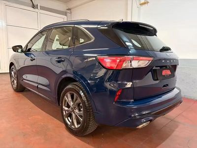 Usata Ford Kuga ST-Line 152 CV (111 kW) 2022 Blu SUV