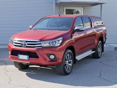 usata Toyota HiLux 2.4 d-4d double cab Comfort 4wd (Gancio)