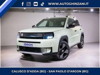 Azzurro Nuova 2025 Fiat Grande Panda La Prima Utilitaria | 20.450 € (Ottimo prezzo)